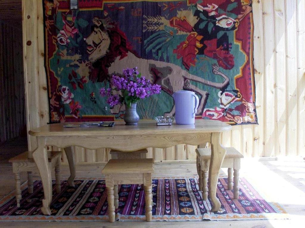 Guest House Mirgvela Omalo Εξωτερικό φωτογραφία